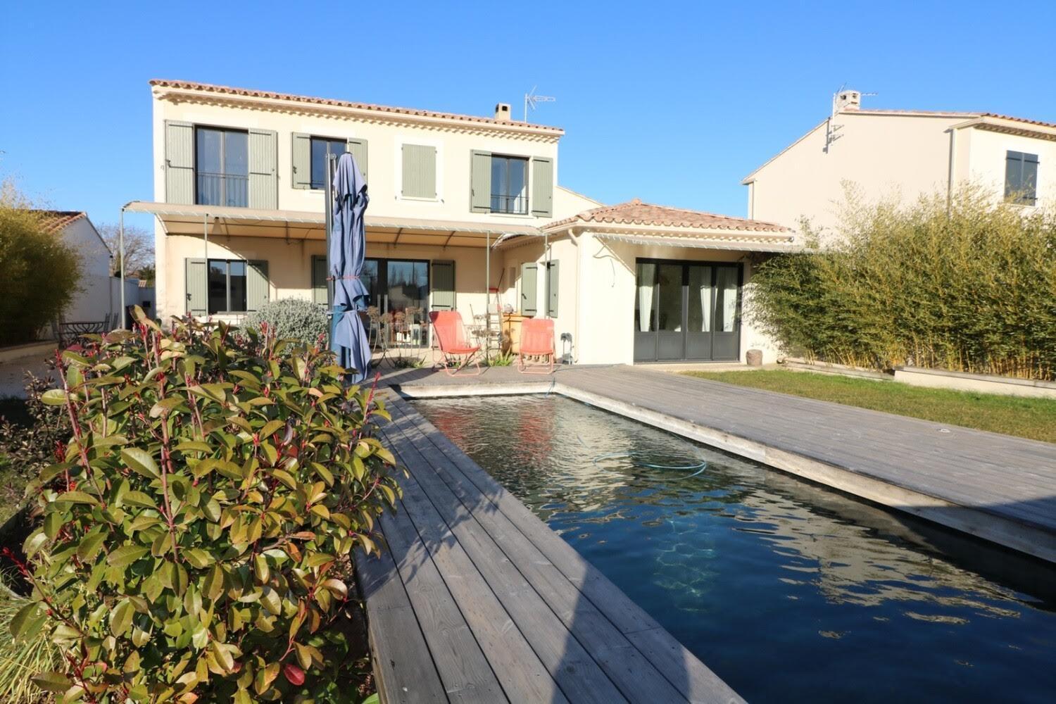 Maison Holiday home *